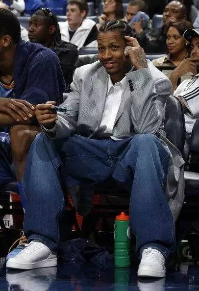 巴媒：米兰已表达对乌戈-索萨的兴趣，科林蒂安正在等待报价（巴西媒体：米兰有意乌戈-索萨，科林蒂安静候报价）