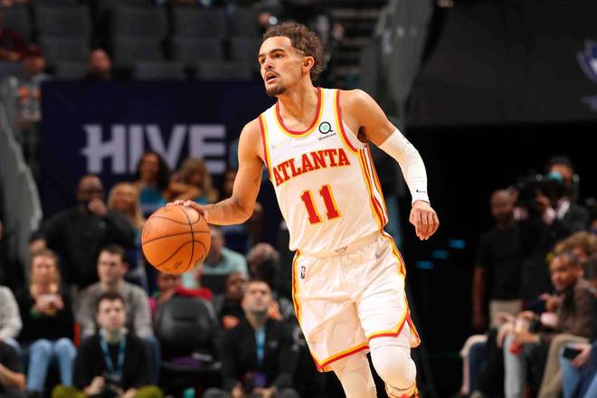 埃利奥特真是被阿斯顿维拉给惨了，不管他冬窗是继续留在维拉（无论冬窗去留，埃利奥特都被阿斯顿维拉坑惨了）