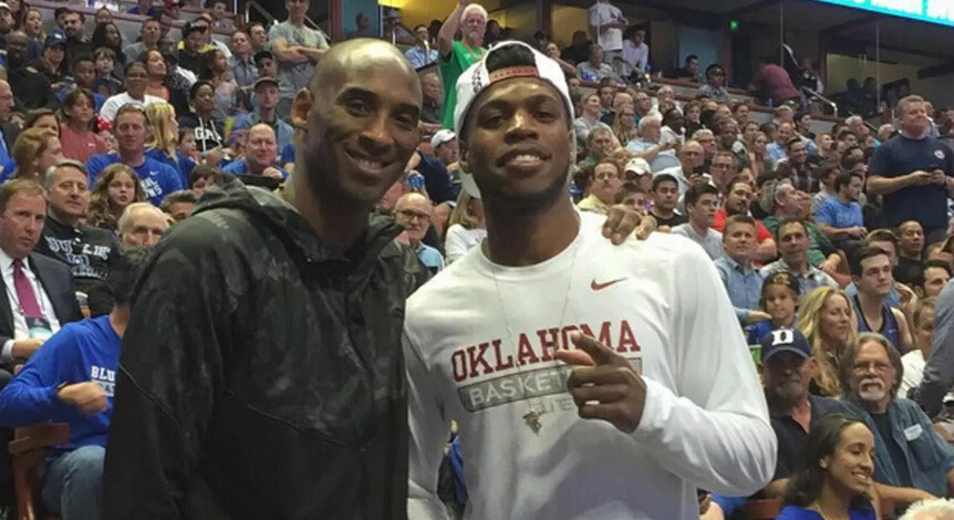 忍不了！球迷刷屏利物浦官方社媒评论区，要求斯洛特下课（忍无可忍！利物浦官媒评论区被球迷刷爆，齐呼斯洛特下课）