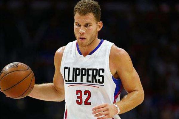 他接到队友 他接到队友